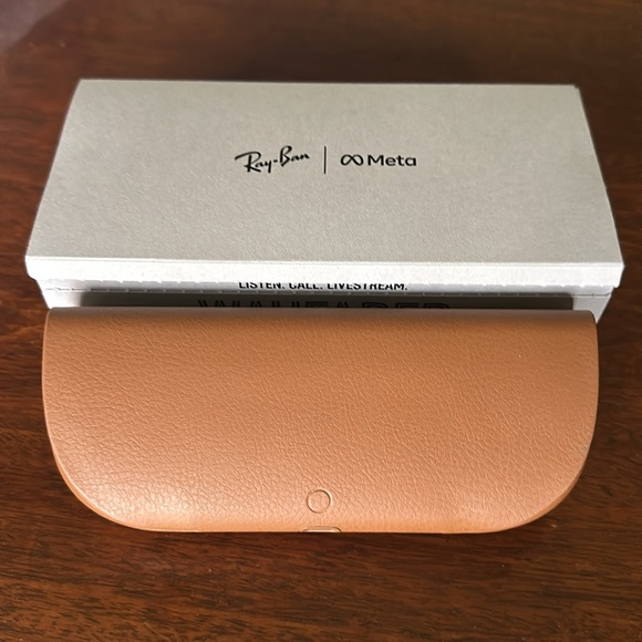 Ray-Ban | Meta Wayfarer Smart Glasses, Black RW4006 - Picture 10 of 12